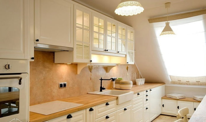 beige plaster on the apron