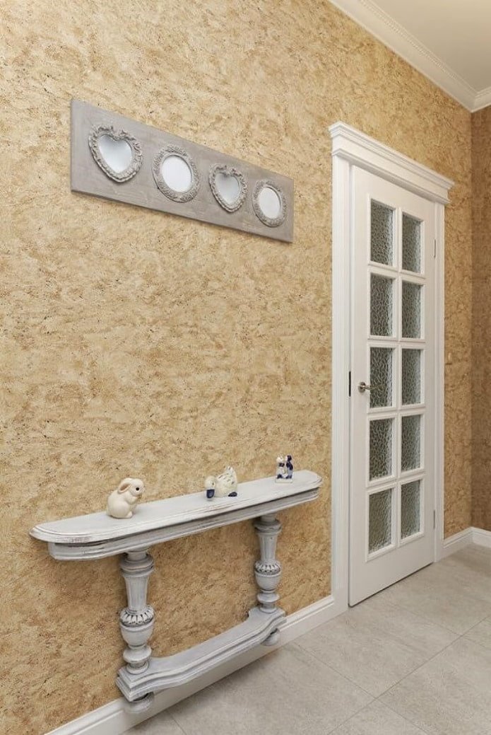 textured plaster in the interior of the hallway