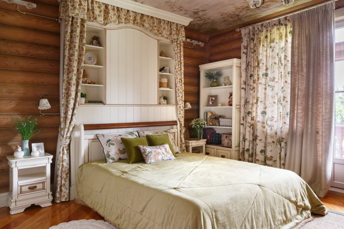 unusual bedroom layout