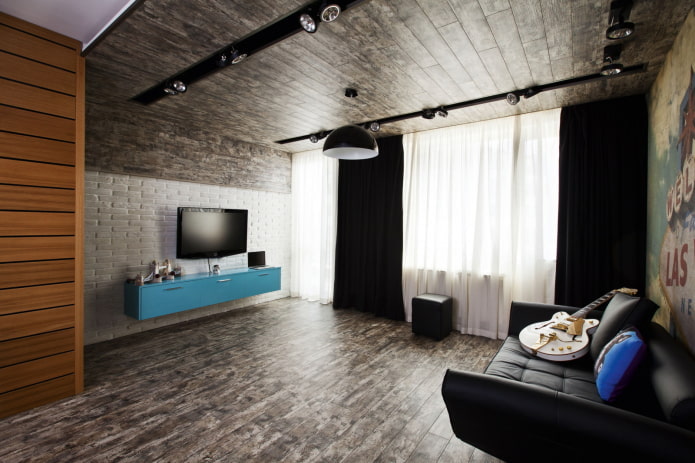 wooden ceiling in the living room