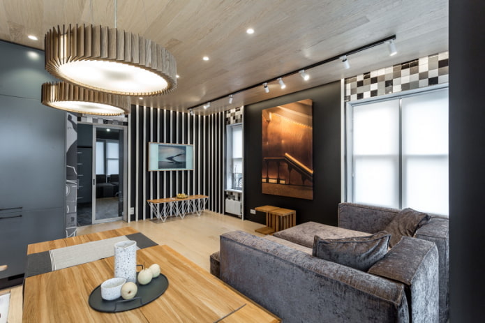 laminate on the ceiling in the living room