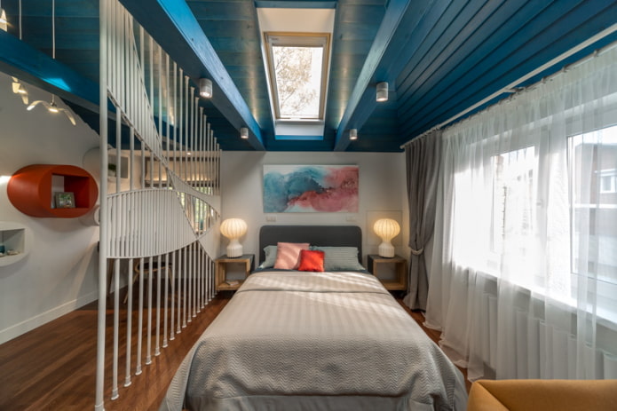 wooden ceiling in the bedroom