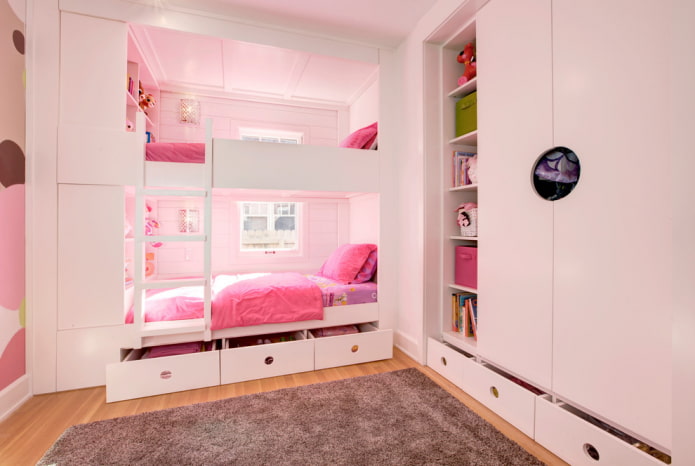 two-tier model with drawers in the nursery