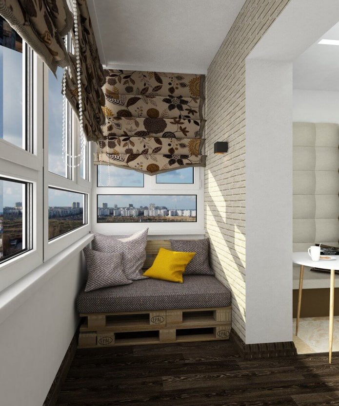 pallet sofa in the balcony interior