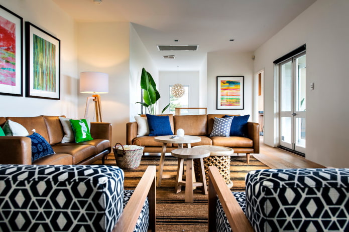 Bright accents in the interior