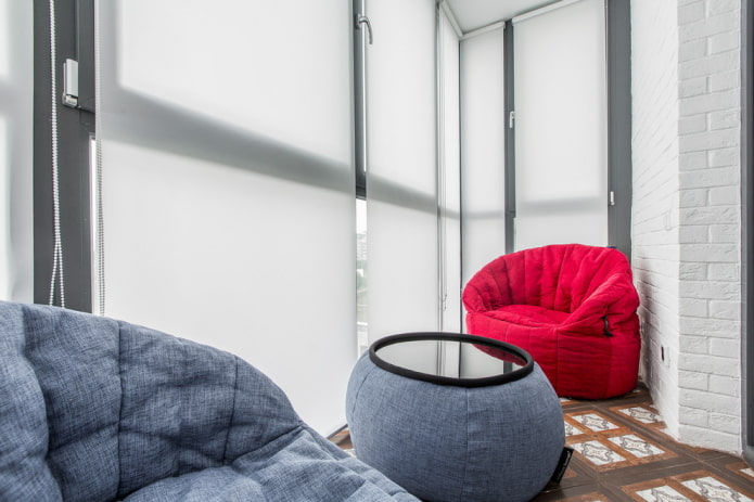 balcony seating area design