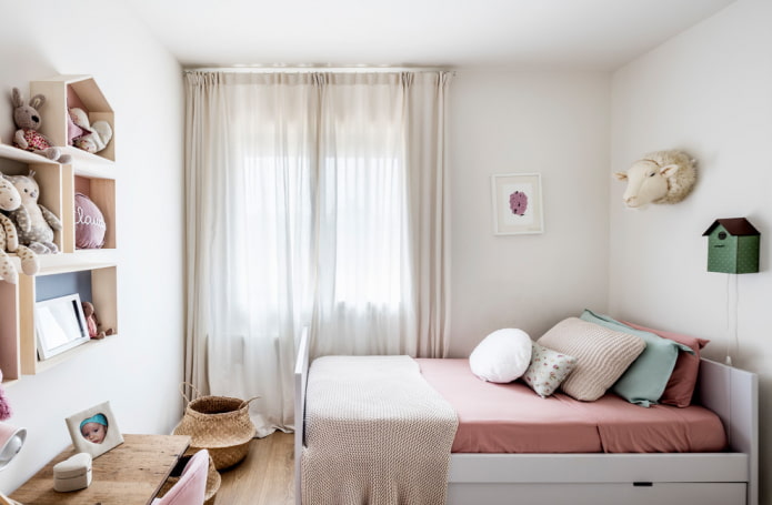 design of a nursery for a girl
