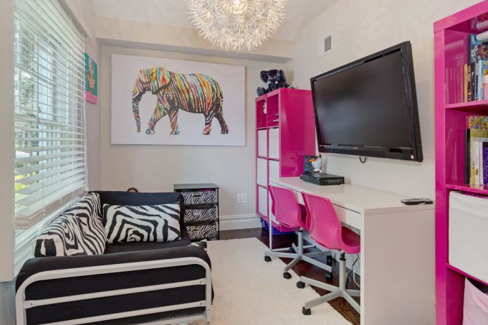 arrangement of a children's room of 9 square meters