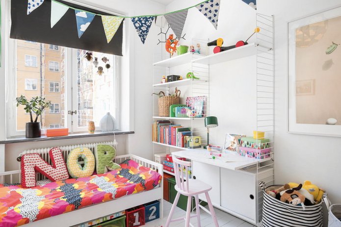 arrangement of a children's room of 9 square meters