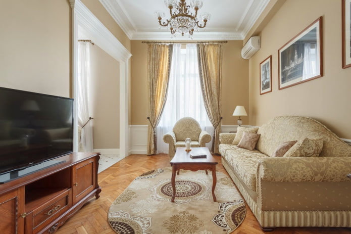 living room 18 squares in a classic style