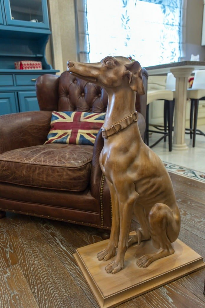 leather chair