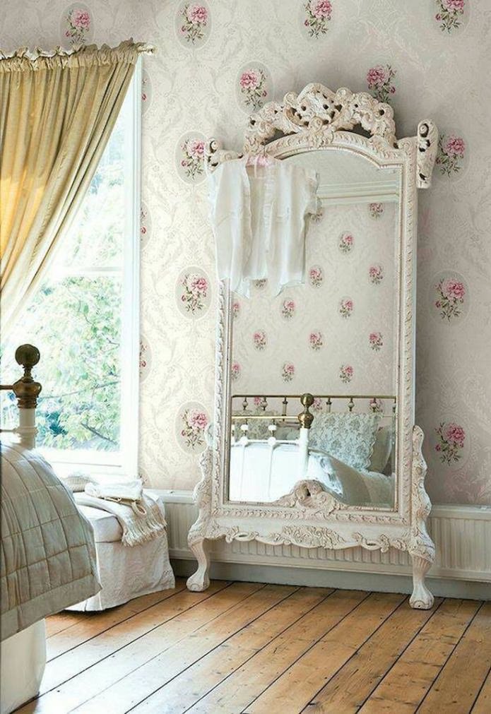 flower wallpaper, mirror in a beautiful frame
