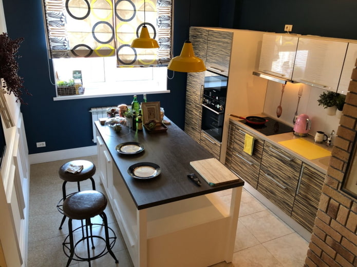 kitchen set in the interior of a 10 sq. m. kitchen