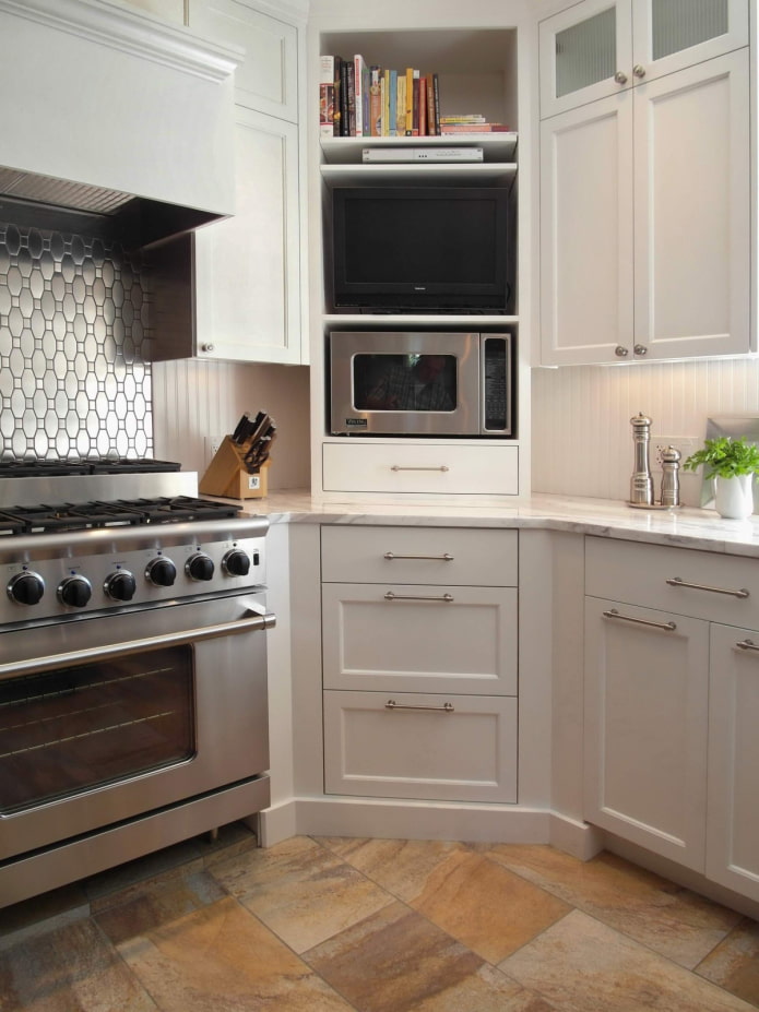 corner tall cabinet