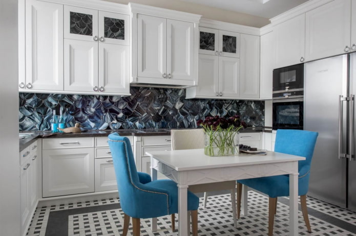 table in the center of the kitchen