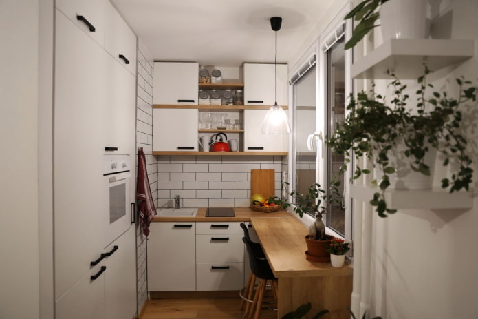 kitchen cabinets up to the ceiling