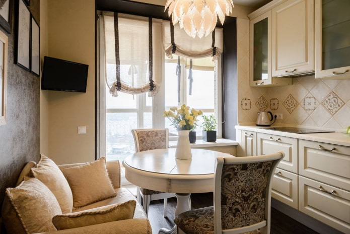 kitchen area of 8 sq m in the classic style