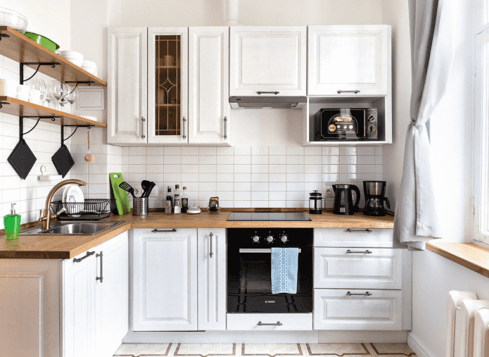 kitchen set of 8 sq. m