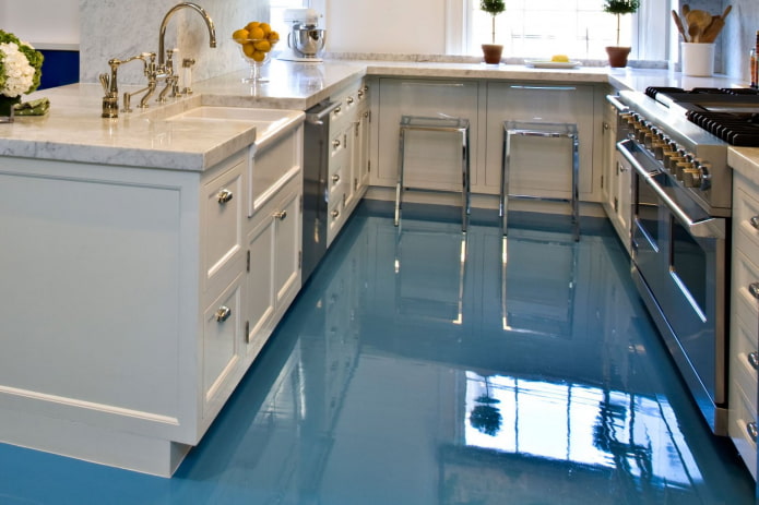 polymer floor in the kitchen