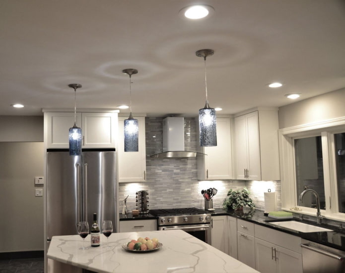 spot lighting in the kitchen