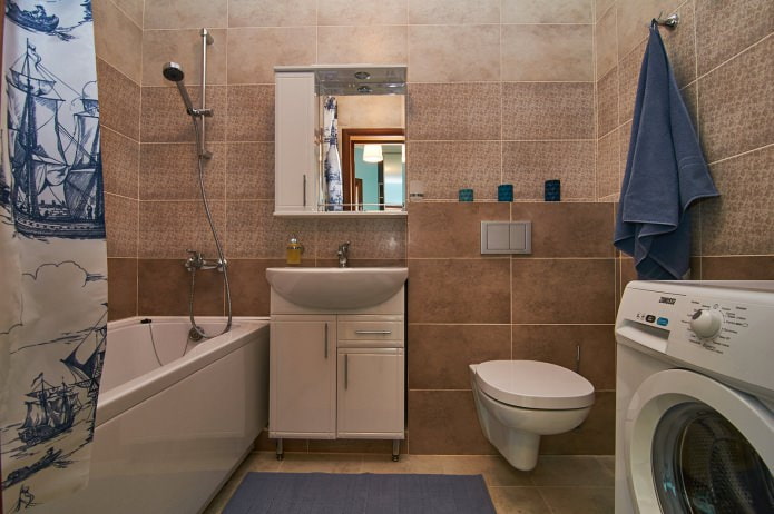 Bathroom in a 44 sq m apartment