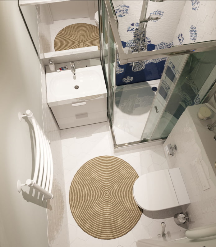 Bathroom in a Khrushchevka