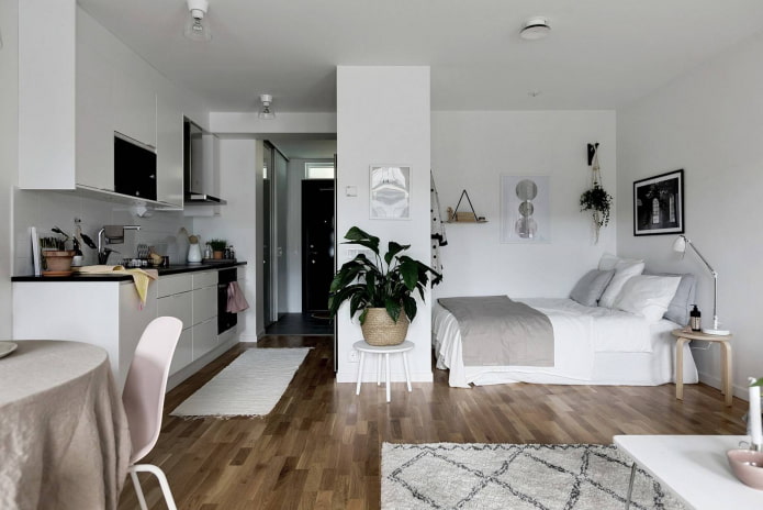 Snow-white decoration in a Scandinavian studio