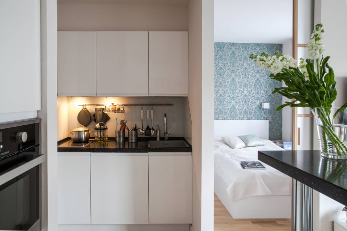 Tiny kitchen without fittings