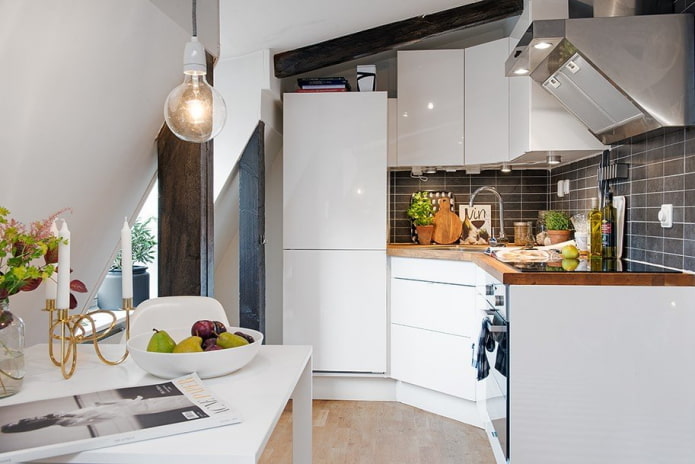 small-sized kitchen in Scandinavian style