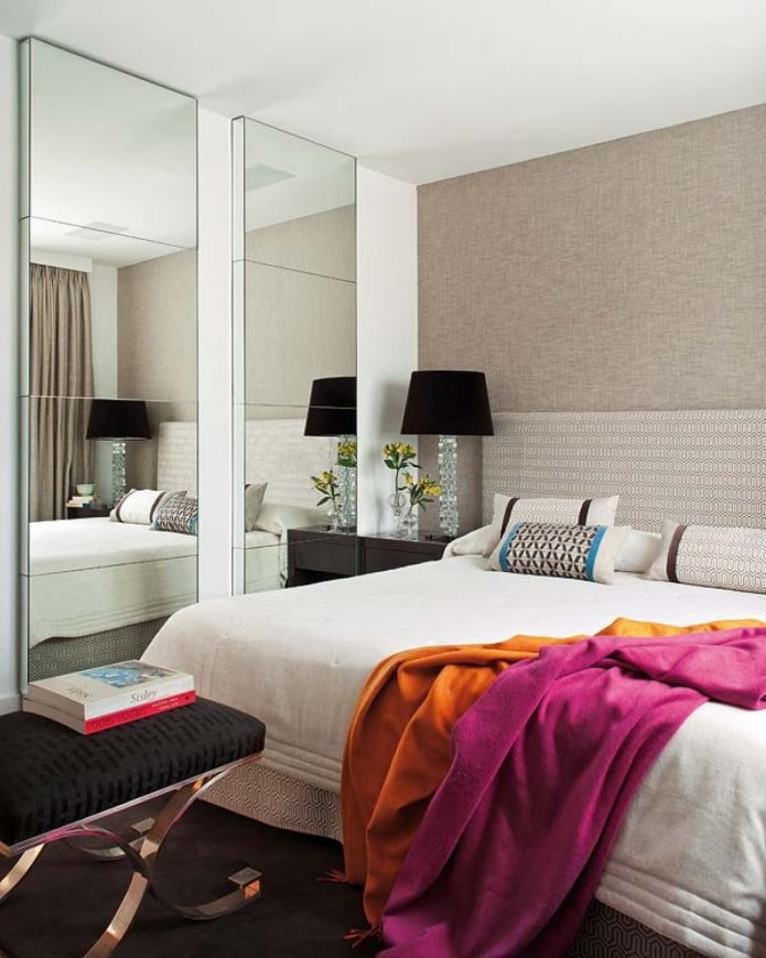 increasing space with mirrors