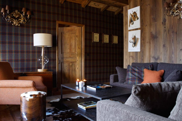 checkered wallpaper in the living room interior
