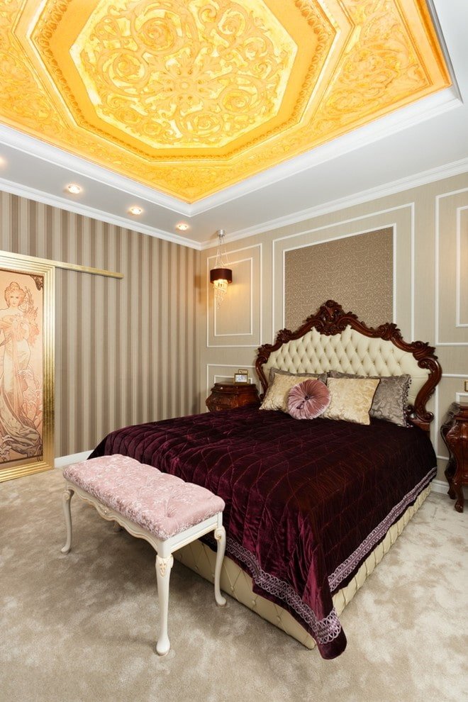 ceiling design in a classic style