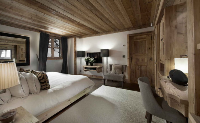 ceiling design in a chalet style
