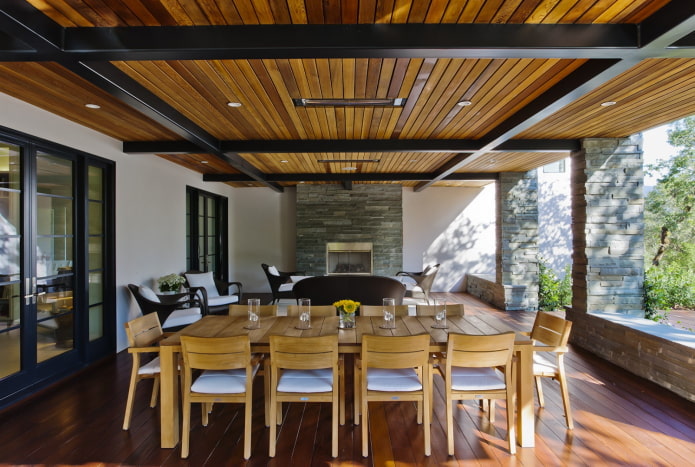 ceiling design on the veranda