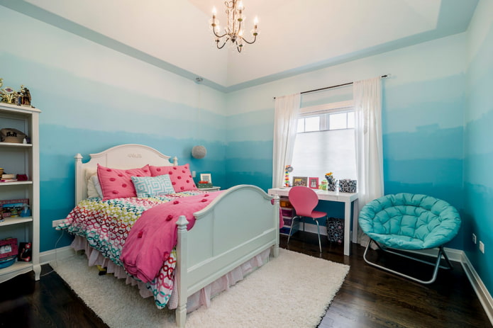 white and blue wallpaper with white curtains
