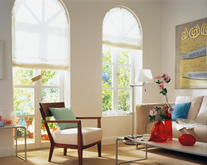 Roman blinds on the arch