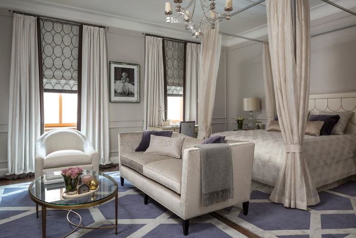 curtains with edging in the interior