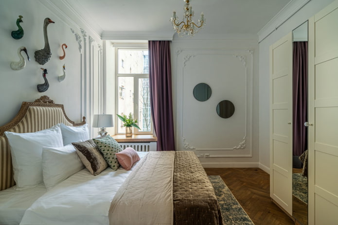 how to decorate the wall above the bed