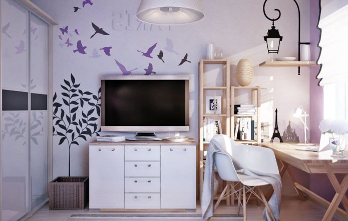 desk in the bedroom for a girl