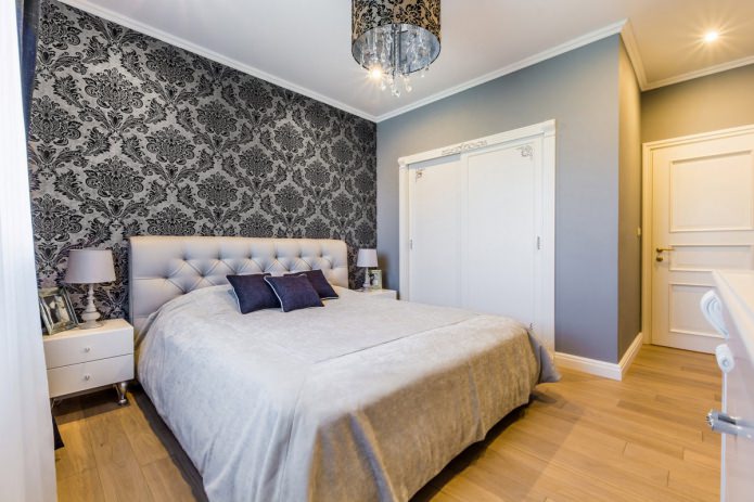laminate in the bedroom interior