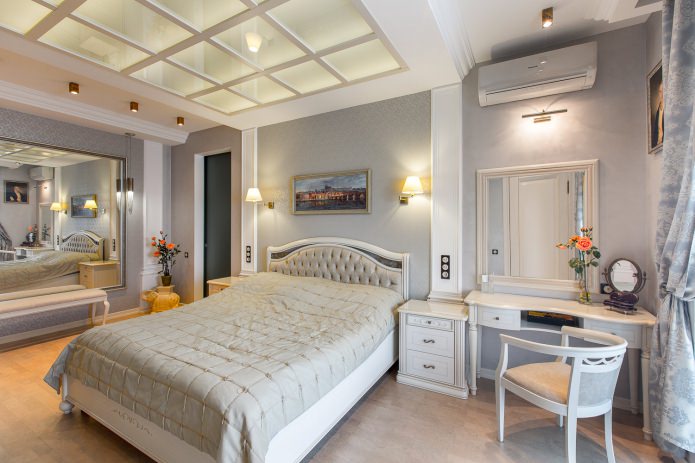 gray wallpaper in the bedroom
