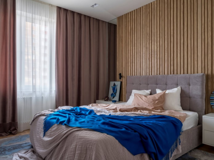 wooden beams on the wall in the bedroom