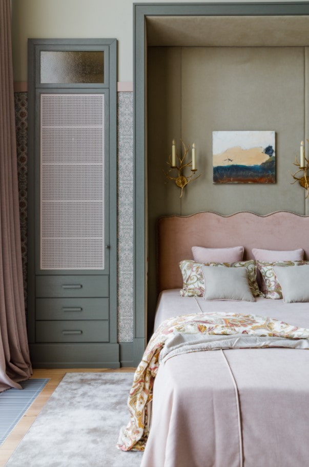 bed in a niche