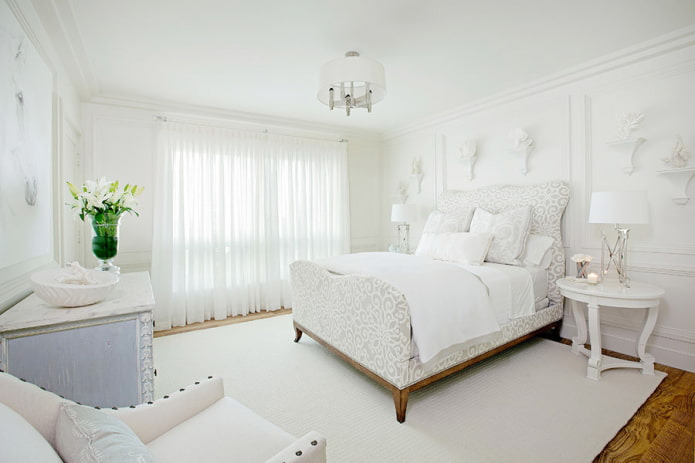 White walls in the bedroom