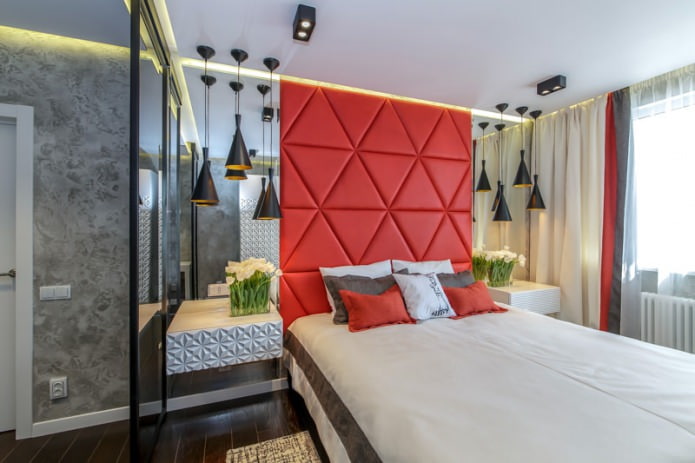 Soft red wall in the bedroom