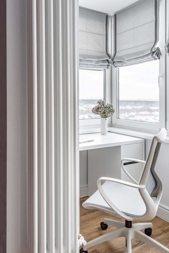 Office on the balcony