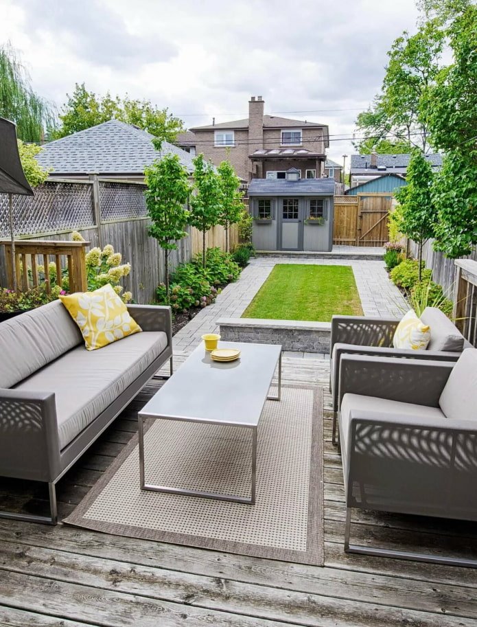 recreation area on a narrow plot