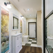 How to decorate the interior of a narrow hallway?-4
