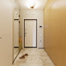 How to decorate the interior of a narrow hallway?-7
