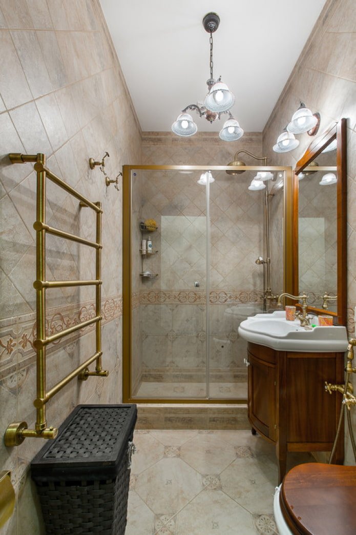 classic style bathtub